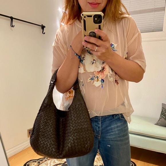 Bottega Veneta ‘Campana’ Intrecciato Hobo Bag - Picture 16 of 16